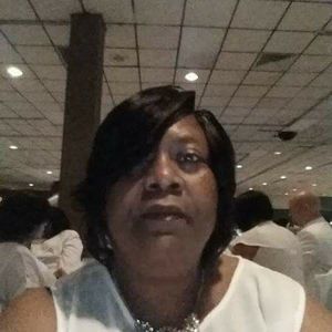 Meet your Posher, Debra